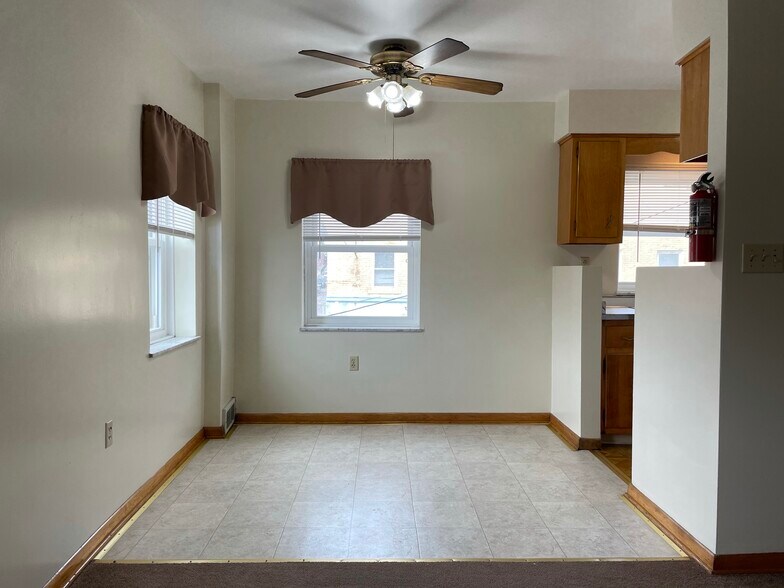 Dining Area - 63 W Pike St