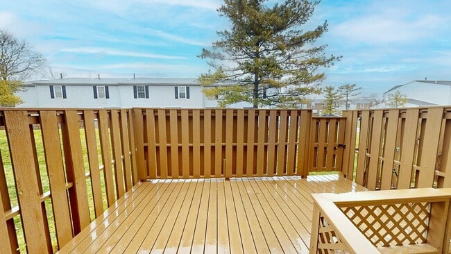 Building Photo - 5078 Stoneybrook Blvd