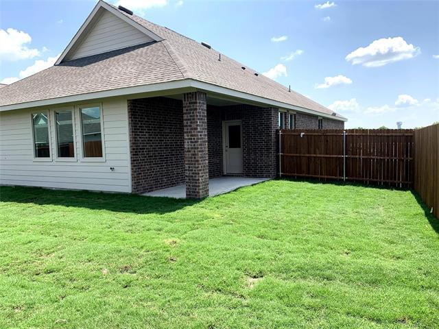 Building Photo - 513 Peel St