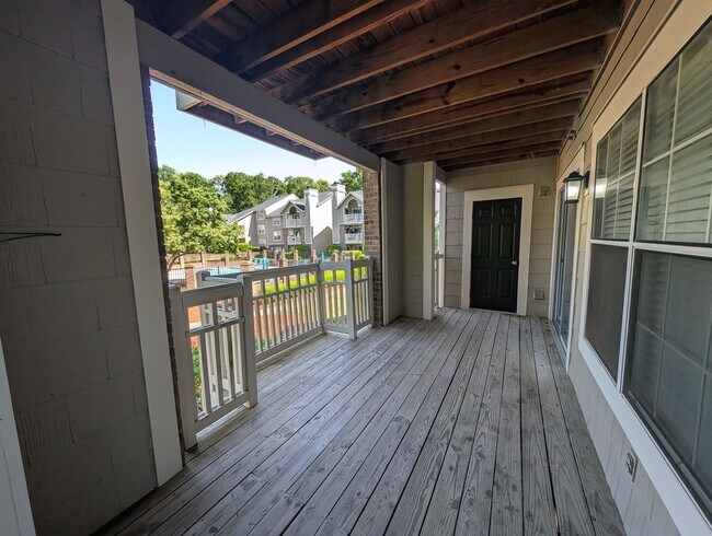 Building Photo - Pristine 2BD/2BA Condo in Southpark!