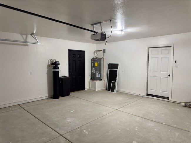 Building Photo - Almost New Three Bedroom Two Bath Home