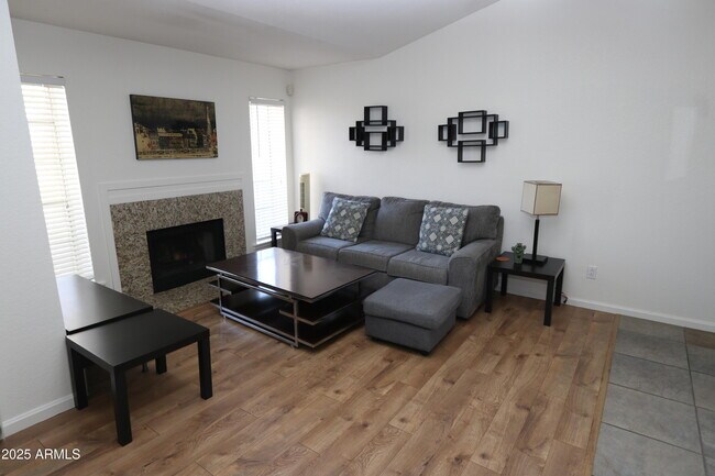 Building Photo - 200 E Southern Ave