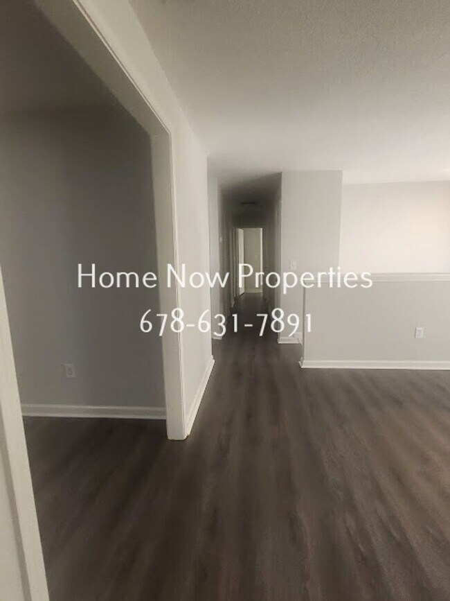 Building Photo - Spacious 4BR Home + Bonus Rooms in Mainstreet Community | Resort-Style Amenities!