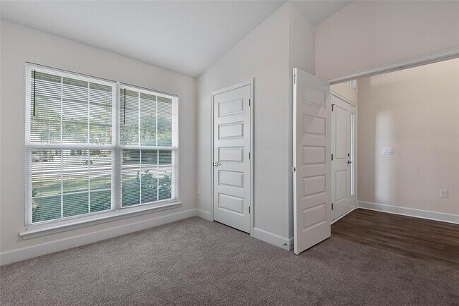 Building Photo - 14 Reston Pl