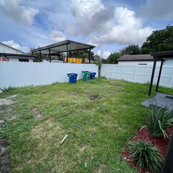 Building Photo - 2987 NW 44th St