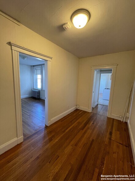 Building Photo - 120 Washington St