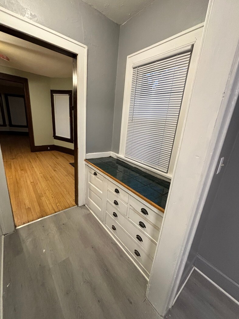 Building Photo - 857 E Gorham St