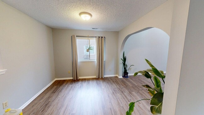 Building Photo - 5472 Chatham Lake Dr