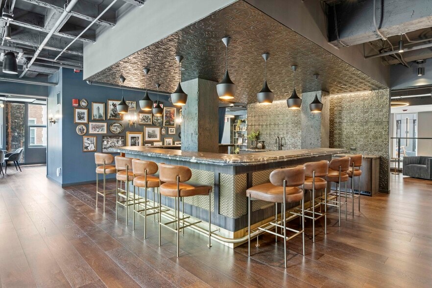 Building Photo - 149 N Ashland Ave