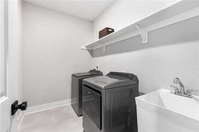 Building Photo - 3127 Cherry Blossom Ln