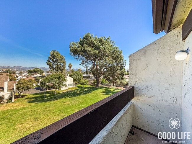 Building Photo - Stunning 3BD/2.5BA Townhouse in El Cajon W/ Central A/C, W/D, 2 Balconies, & Community Pool/Spa!