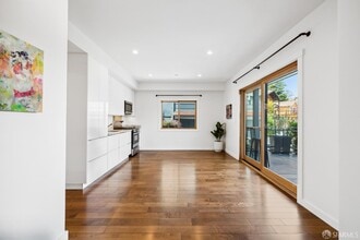 Building Photo - 316 Humboldt Rd