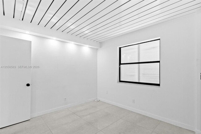Building Photo - 11328 NW 14th Ct