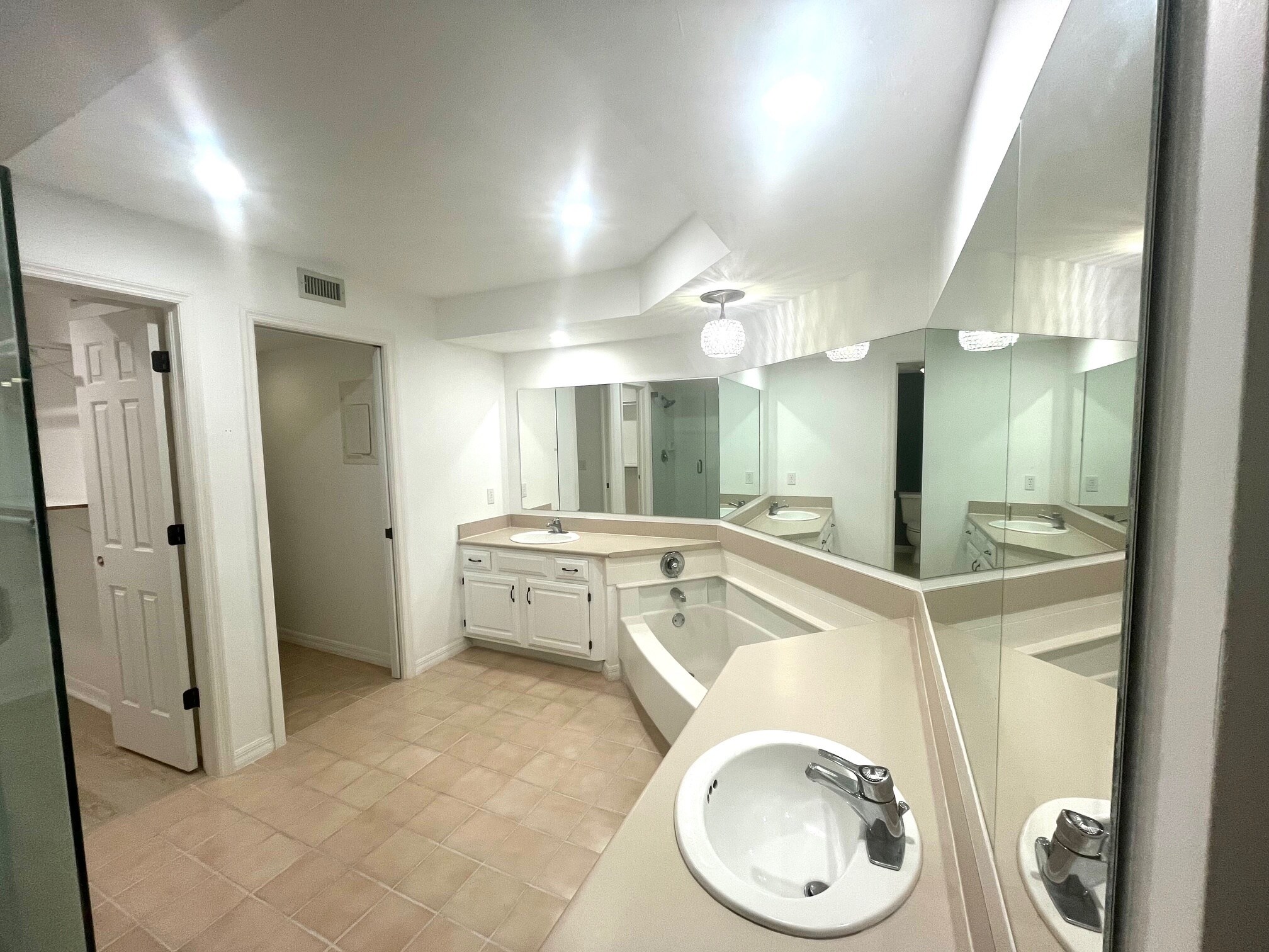 main bathroom - 6660 Ilex Cir