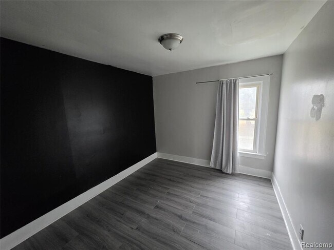 Building Photo - 5124 Williamson St