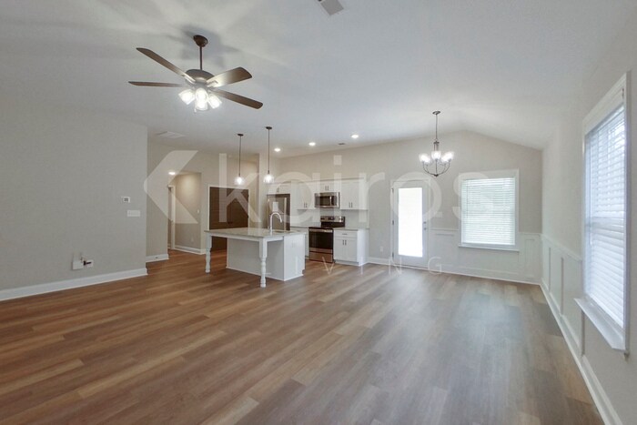 Building Photo - 154 Allentown Wy