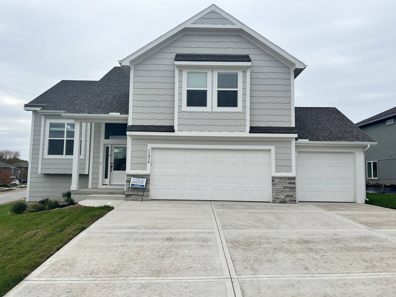 Primary Photo - 11014 S Millstone Dr