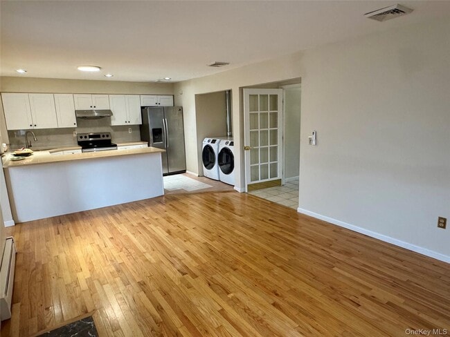 Building Photo - 6 Windsor Mews