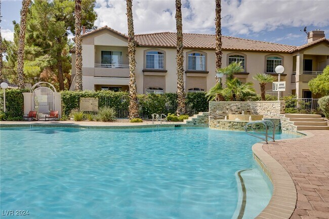Building Photo - 75 N Valle Verde Dr