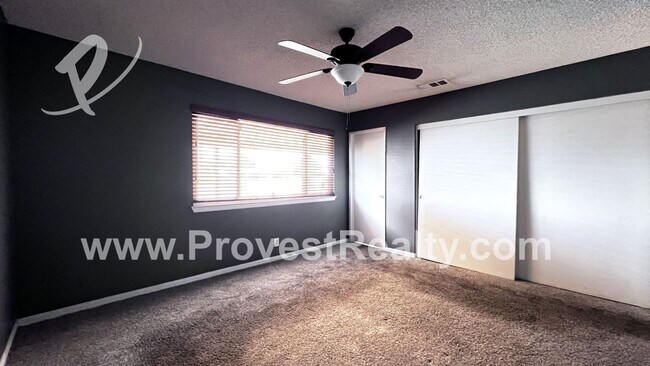 Building Photo - 2 Bed, 2 Bath Victorville Home!!!