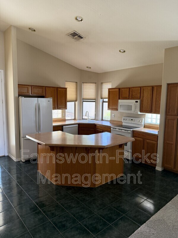 Building Photo - 3625 N Katmai