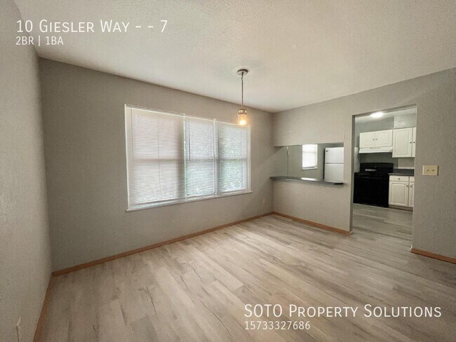 Building Photo - 10 Giesler Way