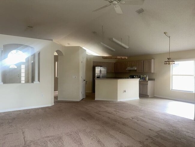 Building Photo - WEST BAY