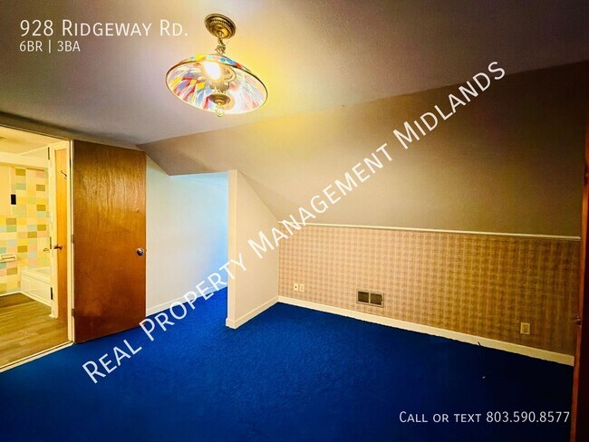 Building Photo - 928 Ridgeway Rd