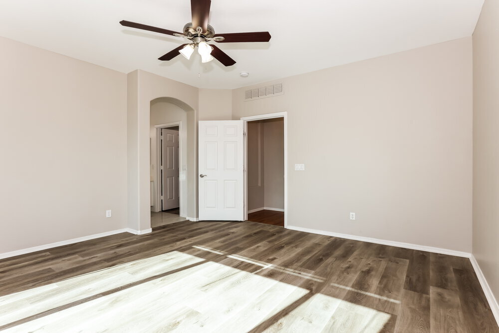 Building Photo - 3355 E Hampton Ln