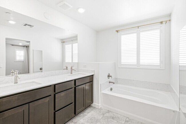 Building Photo - Beautiful 4-Bedroom Inspirada Home with Loft, Upgraded Kitchen & Private Backyard
