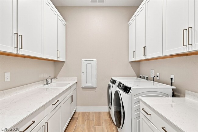 Building Photo - 964 Skyview Cv Ct