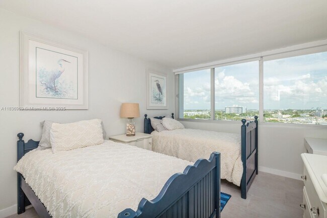 Building Photo - 7135 Collins Ave