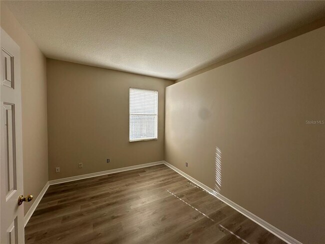 Building Photo - 8037 Moccasin Trail Dr