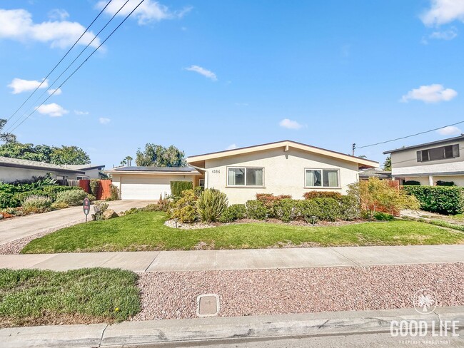 Building Photo - Beautiful 4BD/2BA W/ Large Backyard, AC, and Attached Garage in Clairemont!