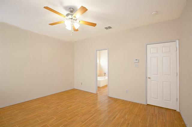 Building Photo - 10617 Wolfcreek Ln