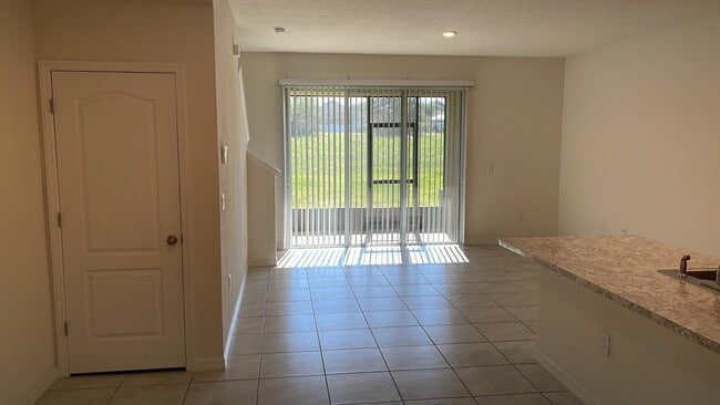 Building Photo - 170 Feltrim Reserve Blvd