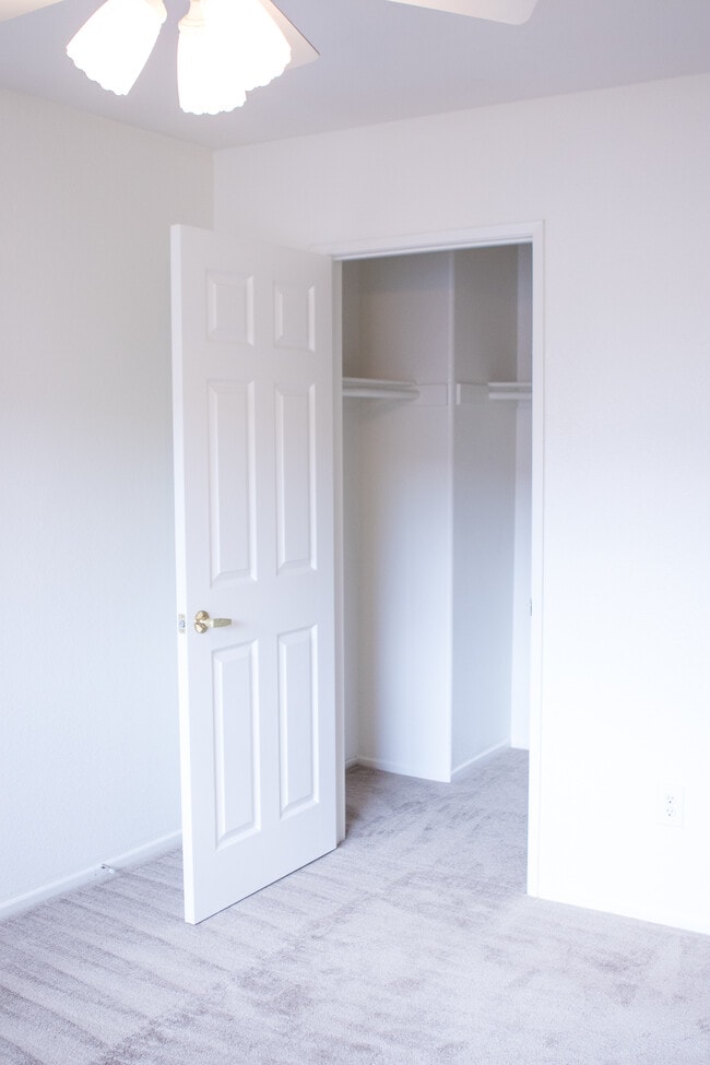 Building Photo - 1953 Marie Ave