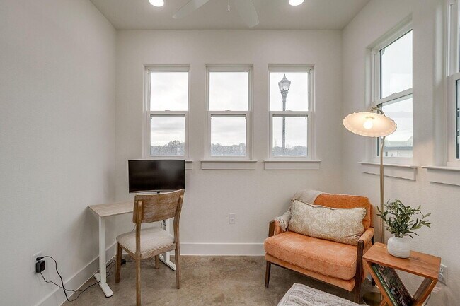 Building Photo - Brand New 3 bedroom Home in Granbury Community!