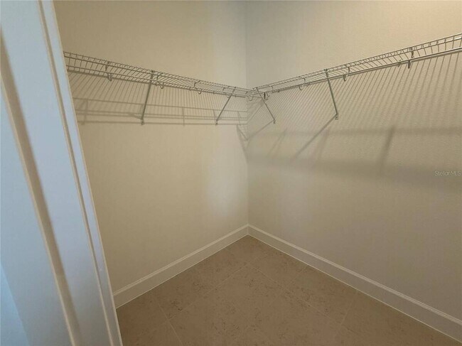 Building Photo - 2949 Sailhouse Dr