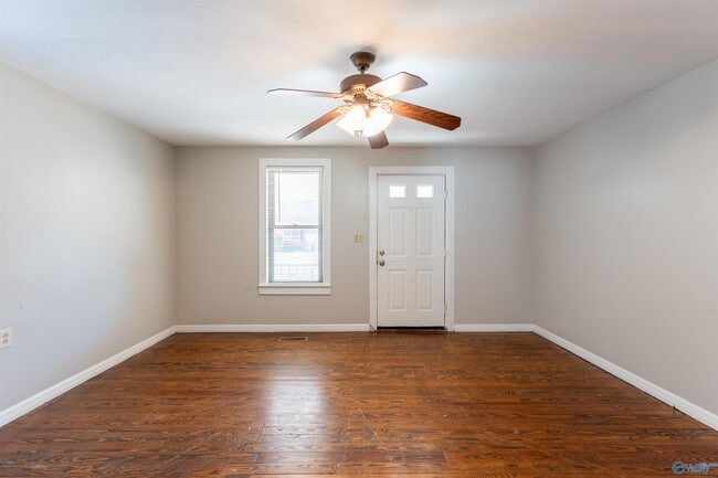 Building Photo - 1421 Rison Ave NE