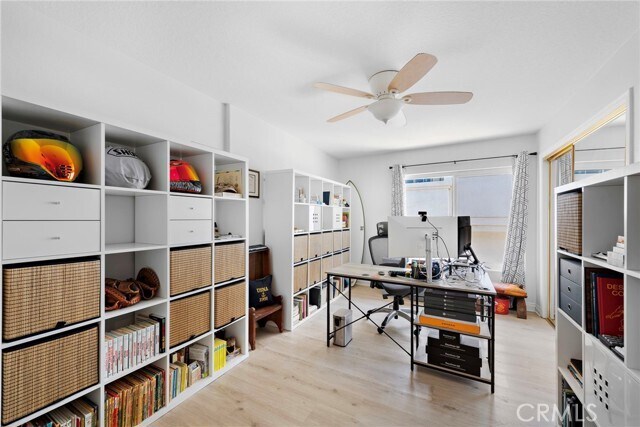 Building Photo - 210 Avenida Montalvo