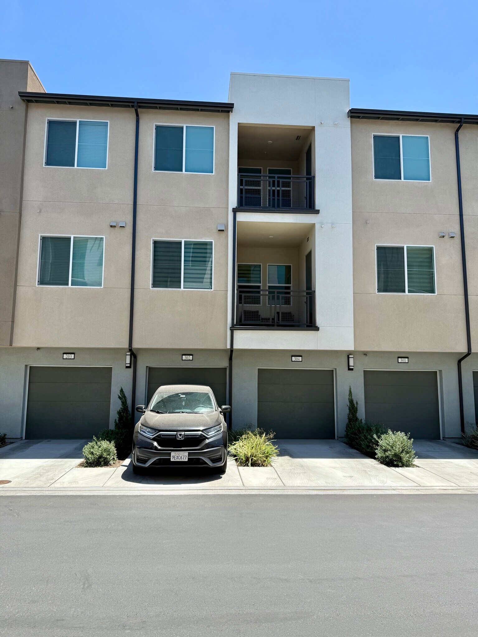 Building Photo - 4149 E Circle Paseo