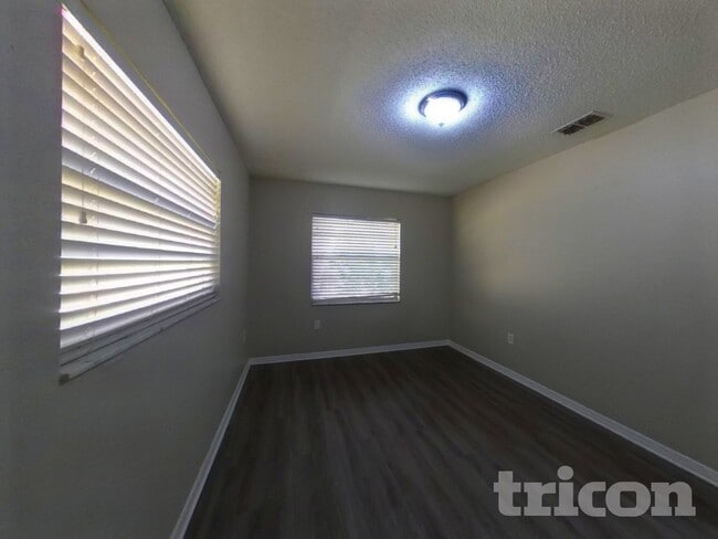 Building Photo - 5163 Tallow Wood Ct