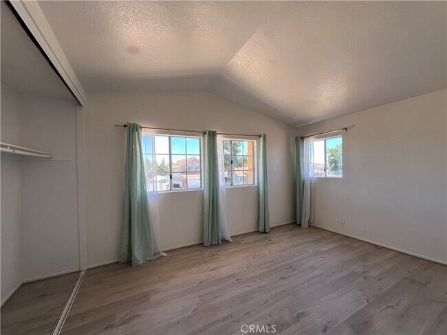 Building Photo - 9251 Middlefield Dr