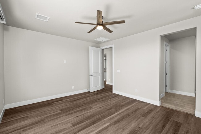 Building Photo - 15689 E Orch Vw Rd