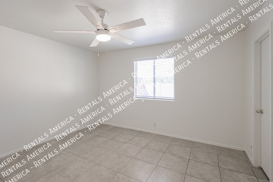 Building Photo - 6524 N 90th Dr