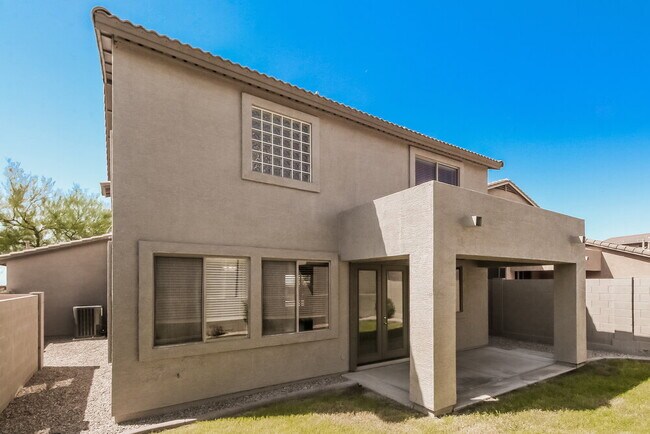 Building Photo - 2623 N Augustine