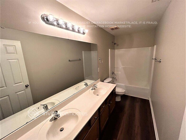 Building Photo - 3709 Wingfield Dr