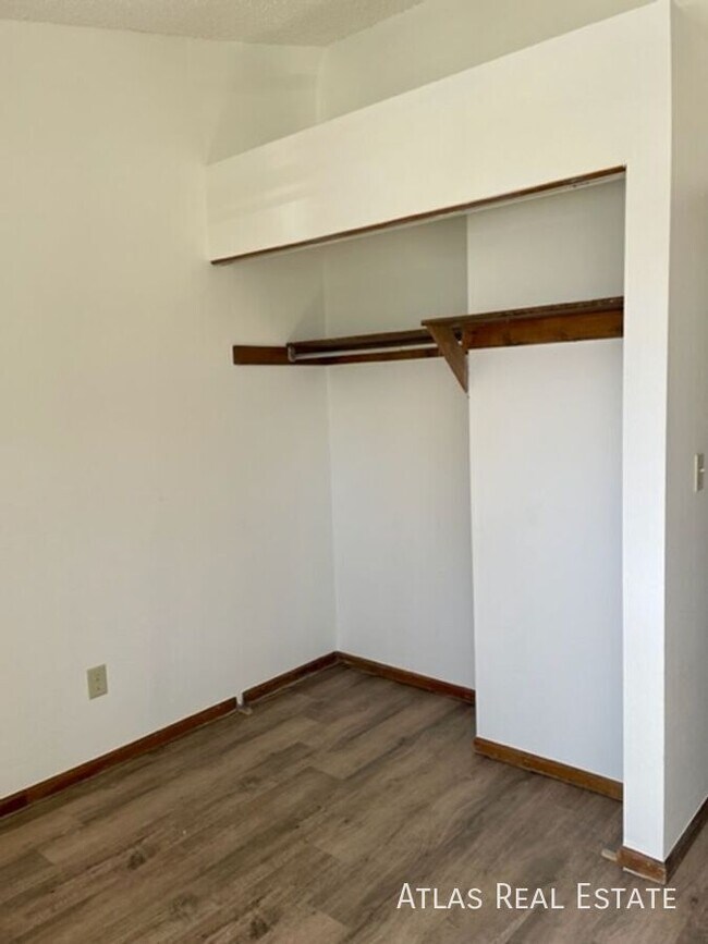 Building Photo - 2312 Antelope Rd