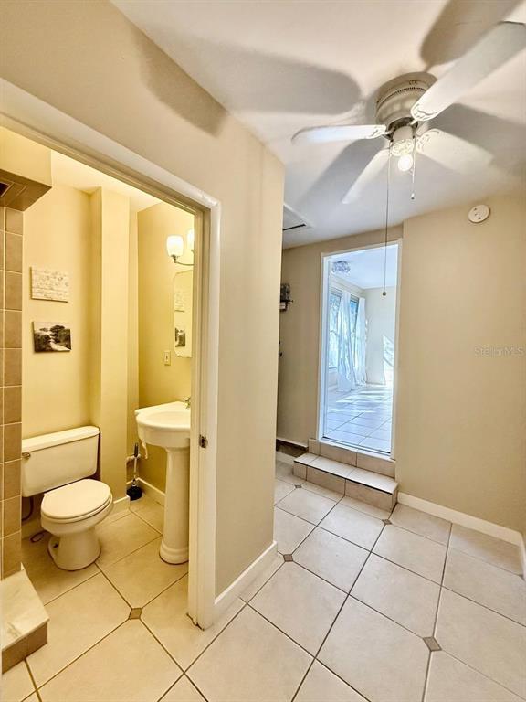 Building Photo - 301 N Washington Ave